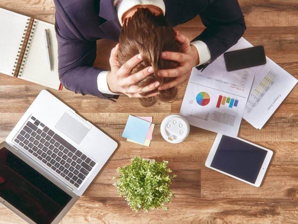 En Coopealianza le ayudamos para que refunda sus deudas y pague mucho menos interés